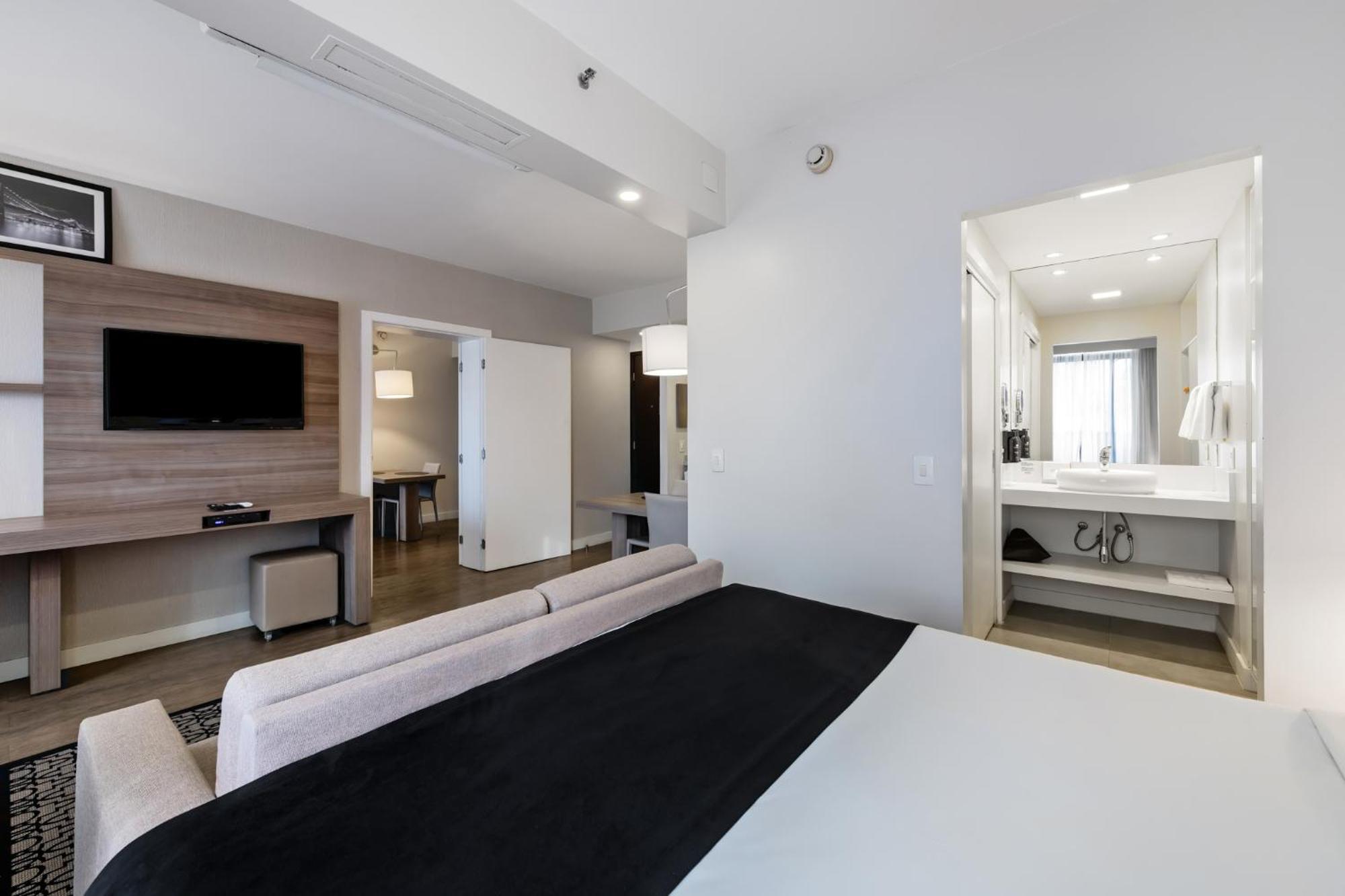 Staybridge By Ihg Hotel Sao Paulo